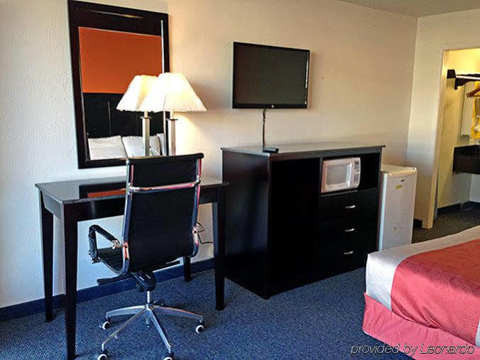 Landmark Hotel Leesville エクステリア 写真